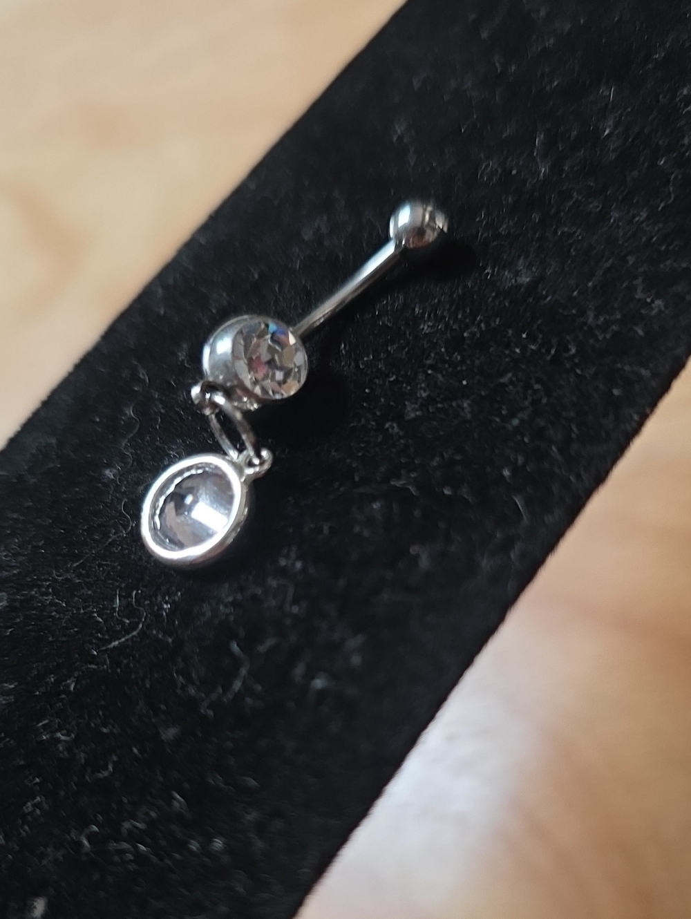 Source Unknown Silver Clear Crystal Dangle Navel Ring